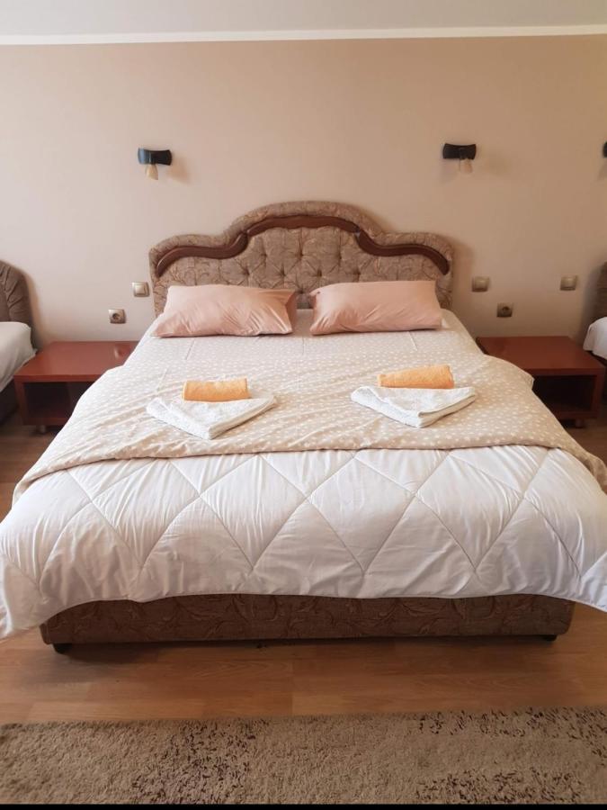 Guest House Vila Bor Novi Sad Luaran gambar