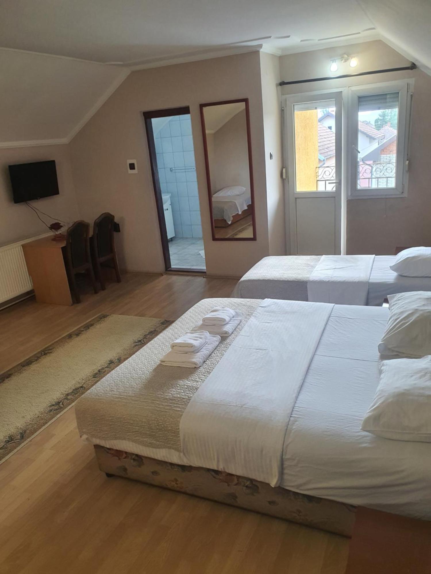 Guest House Vila Bor Novi Sad Luaran gambar